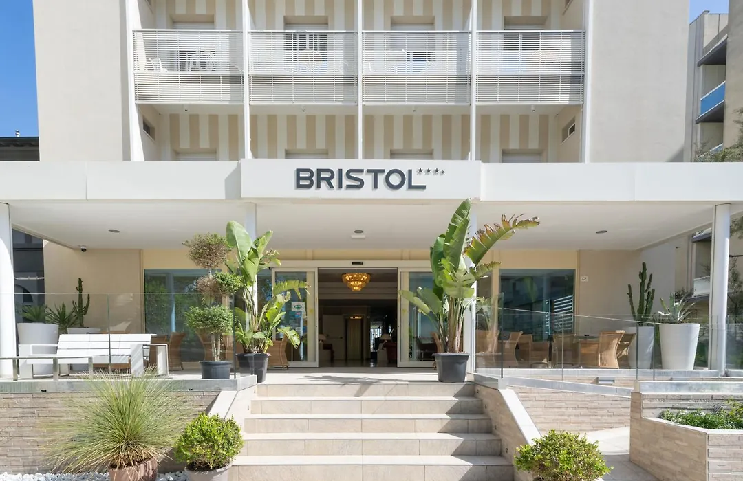Hotel Bristol-1
